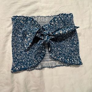 ruffle cropped tube top with removable tie